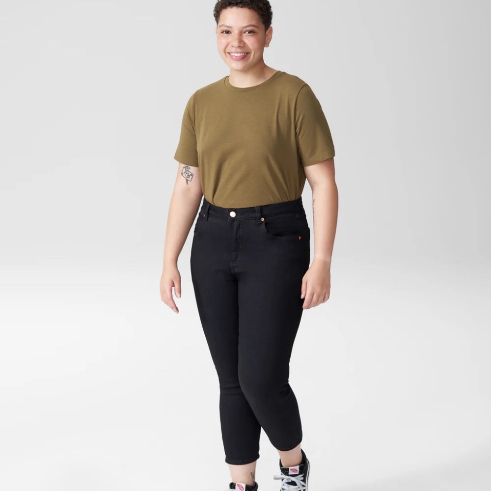 NWT Universal Standard Seine Skinny Jeans in Black, Size 0 Petite